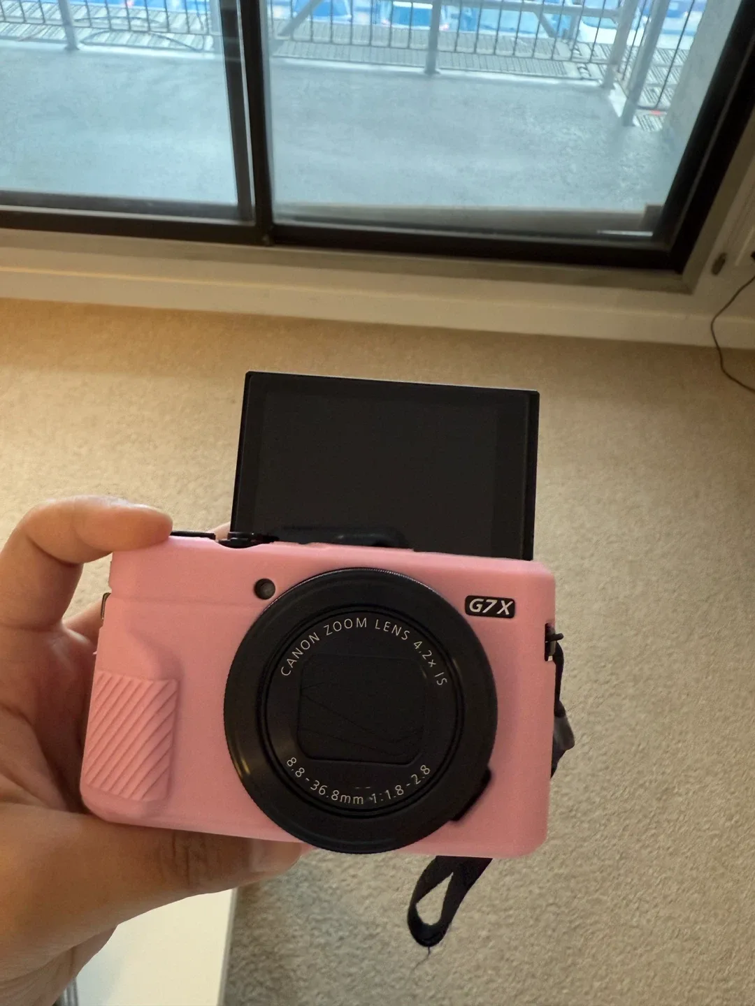 Canon G7X mark II + accessory bundle image indicator(4)