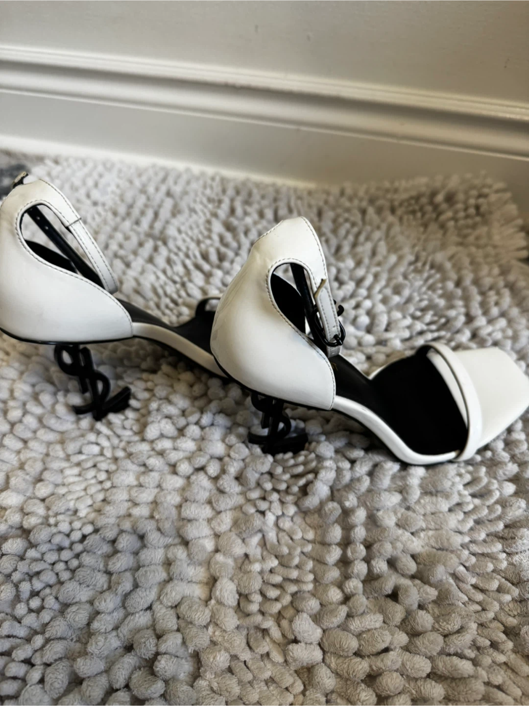 Saint Laurent White Heels - Size 37
