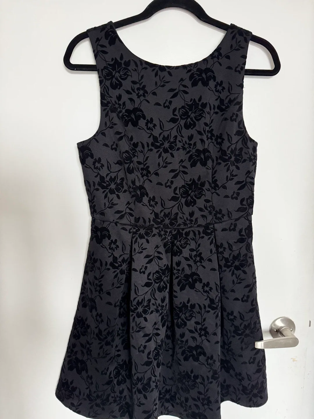 Floral Black Dress image indicator(2)