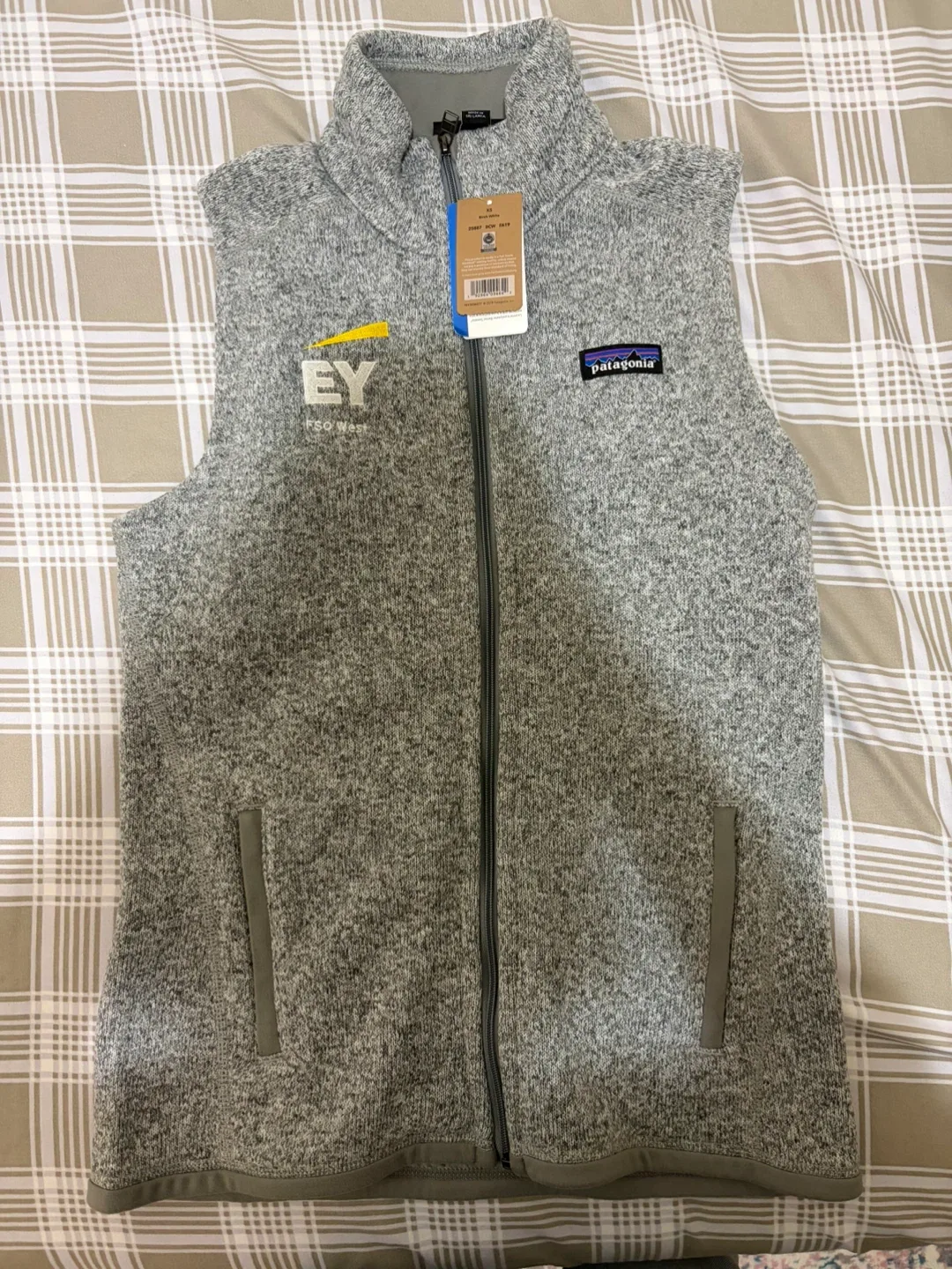 Patagonia Better Sweater Vest - XS - Birch White image indicator(2)
