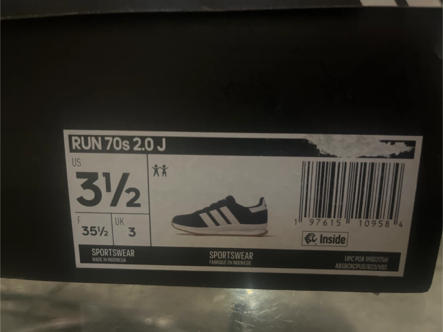 Adidas Run 70s 2.0 J - Size 3.5 US - photo 2