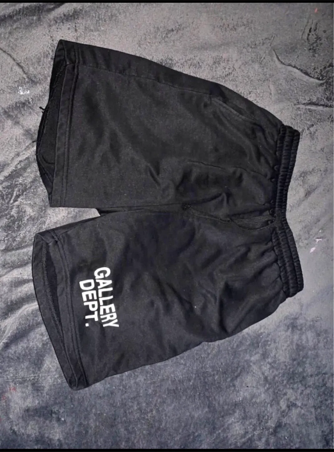 Gallery Dept. Black - Size M thumbnail