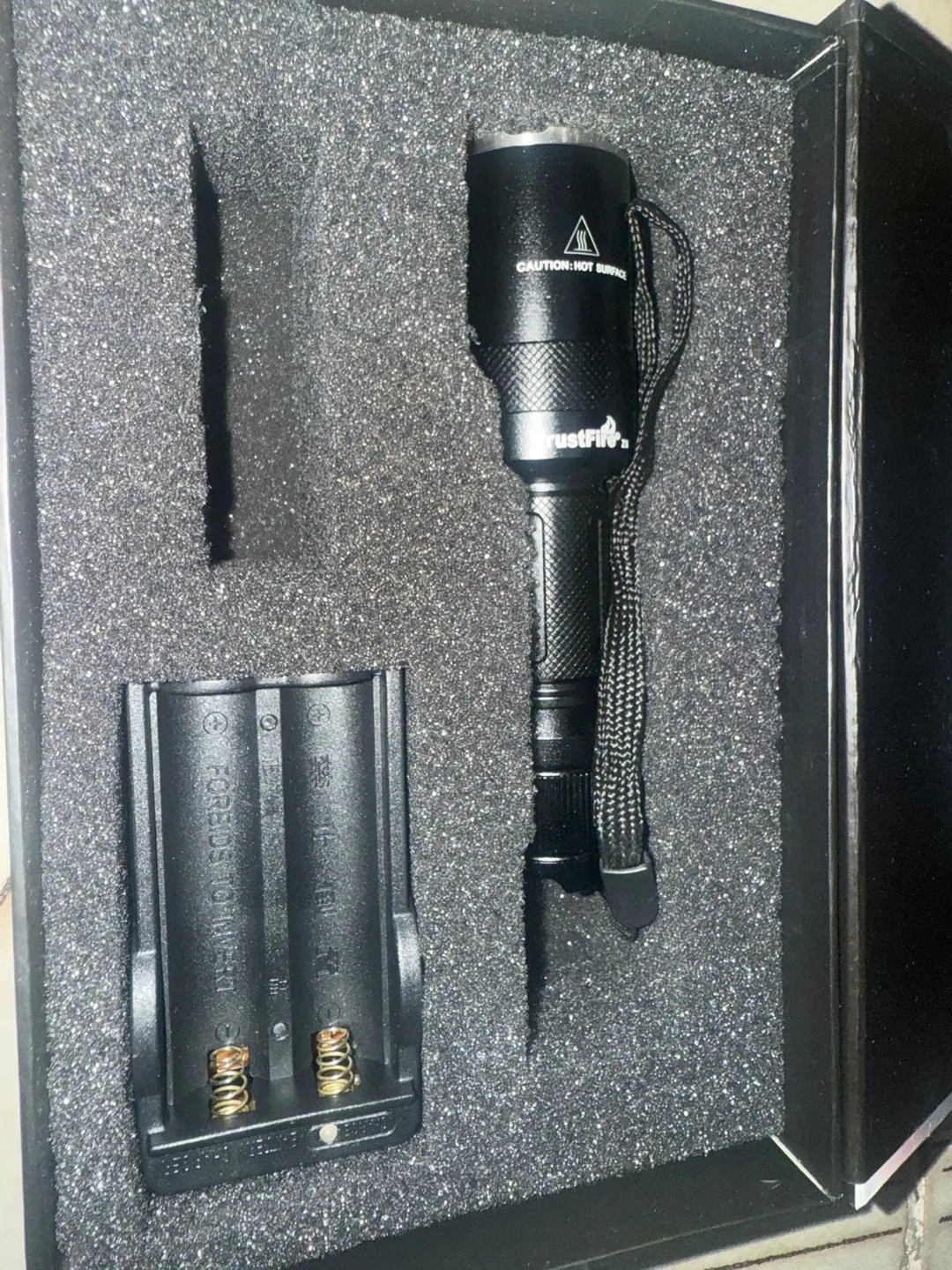 TrustFire Flashlight with Charger image indicator(2)