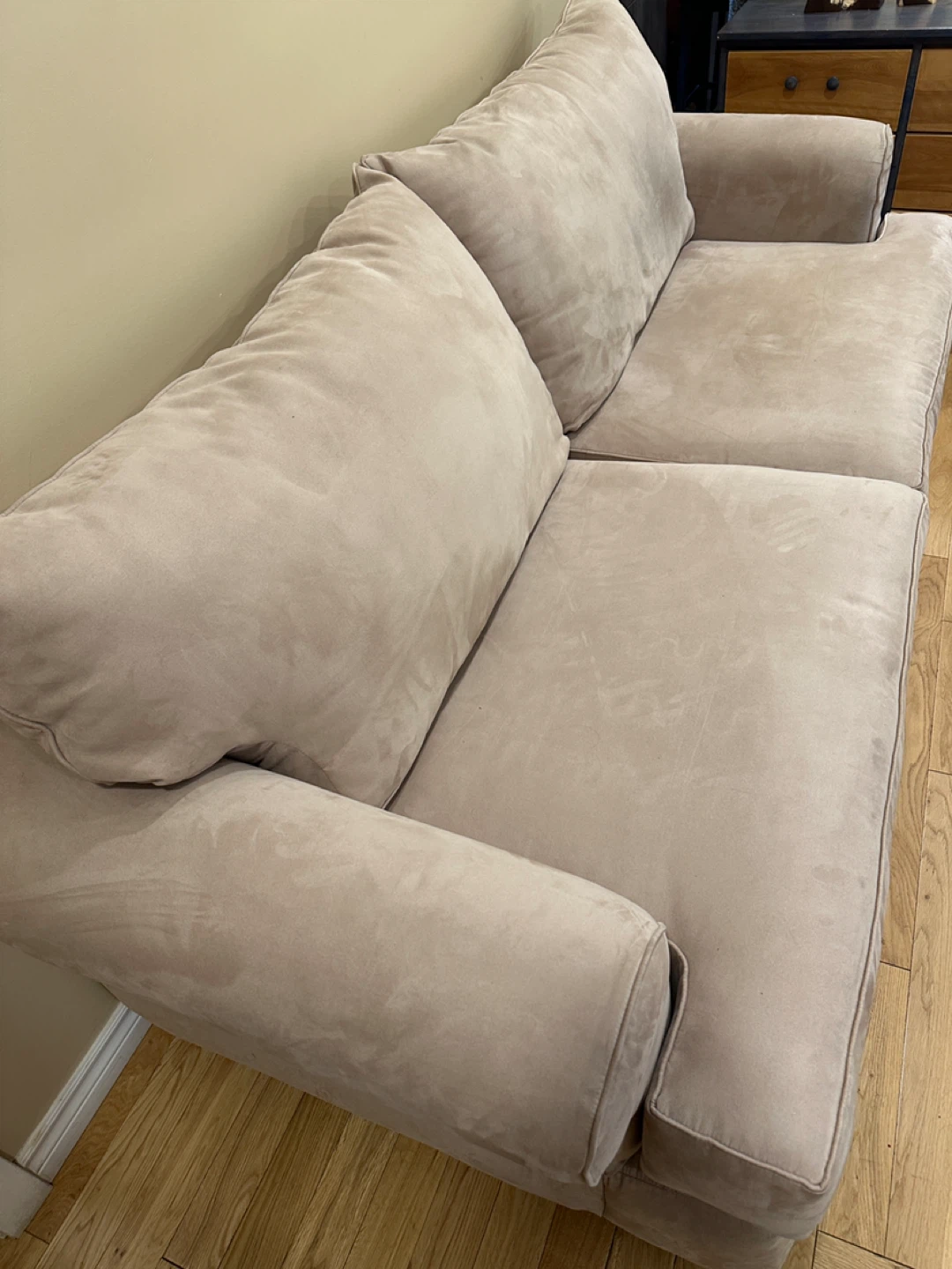 Modern Microsuede 3-Seater Sofa from Leon’s (CAN DELIVER) - photo 3