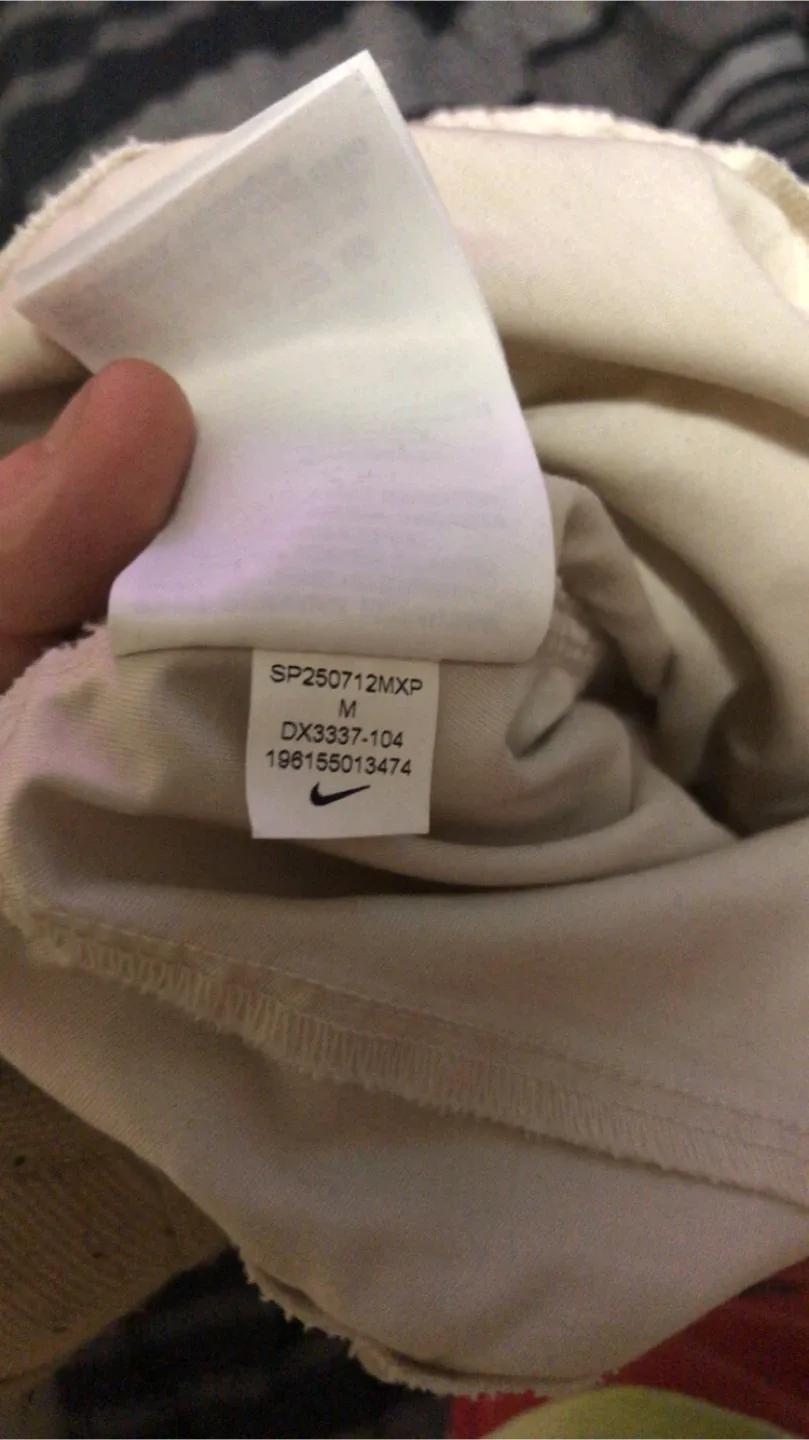 Nike Beige Pants - Size M image indicator(4)