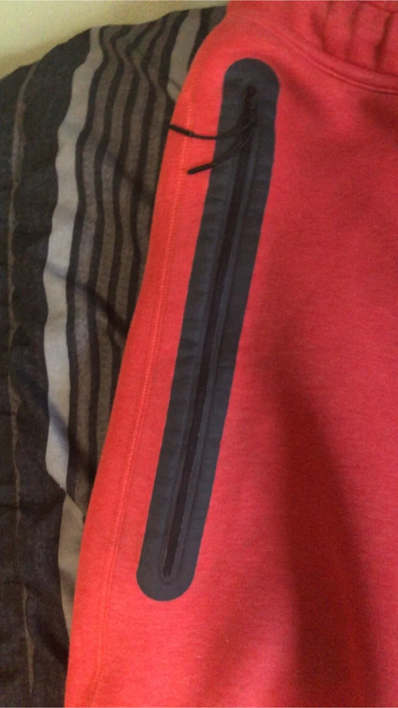 Nike Tech Fleece Pants image indicator(3)