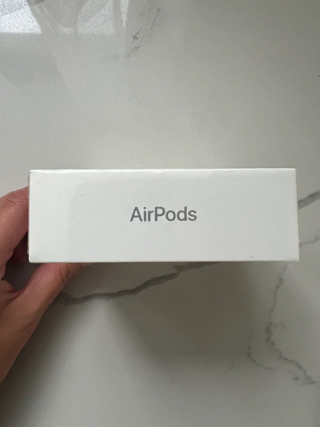 Apple AirPods with Charging Case - New - photo 3