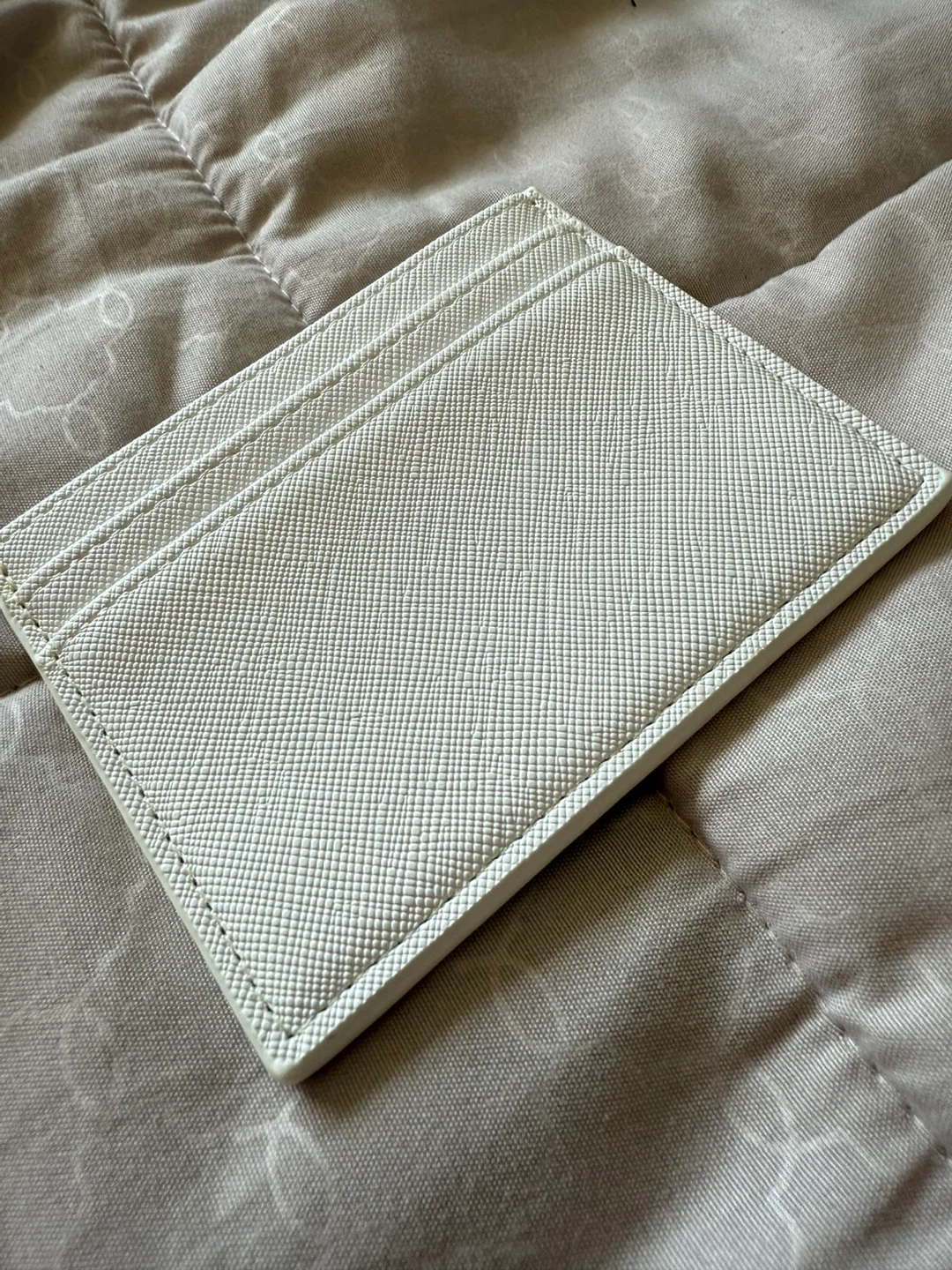 Prada Milano White Card Holder - photo 3