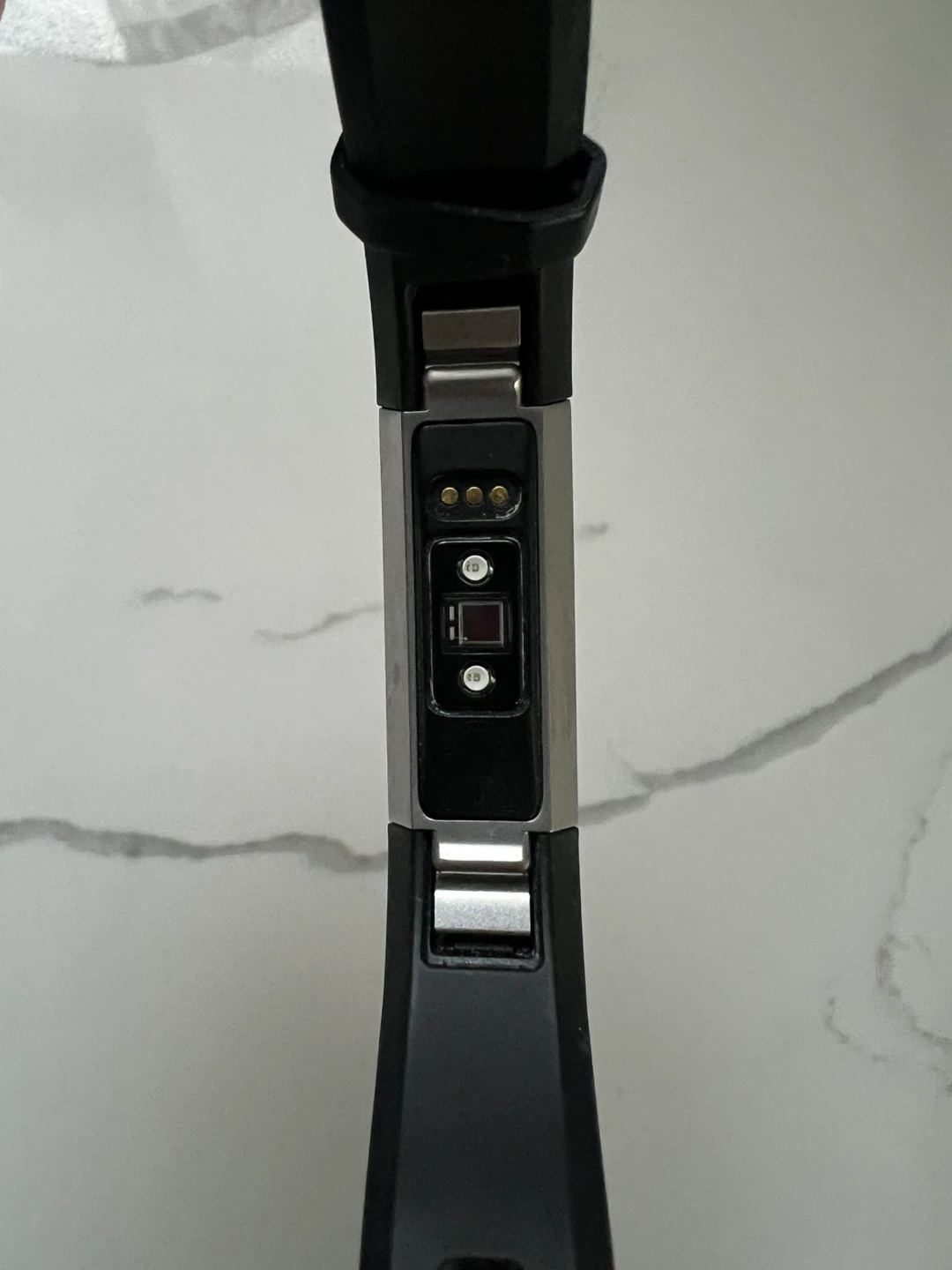 Fitbit Alta HR Fitness Tracker Black - photo 4