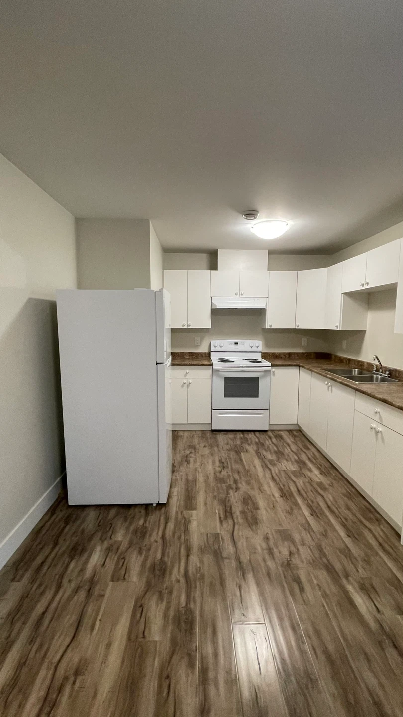 2 bedrooms suite for rent