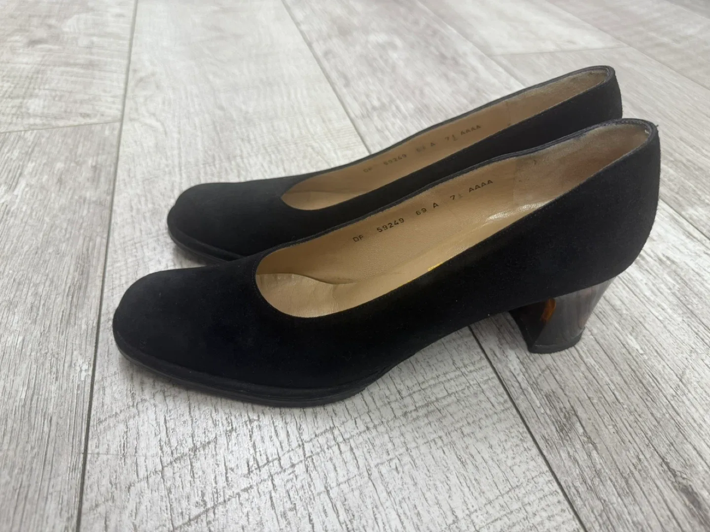 Salvatore Ferragamo Black Suede Heels image indicator(2)