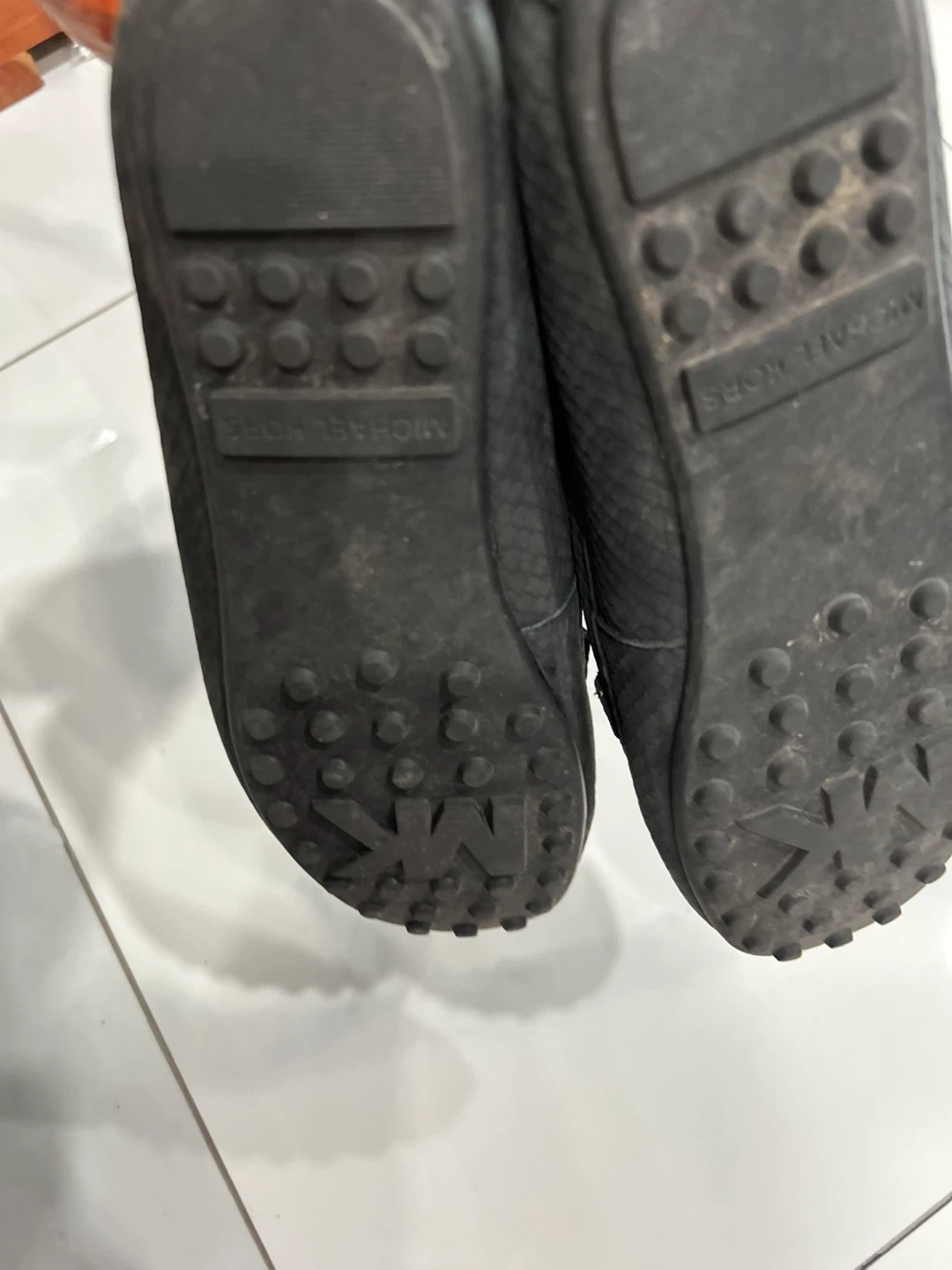 Michael Kors Black Leather Loafers - photo 4