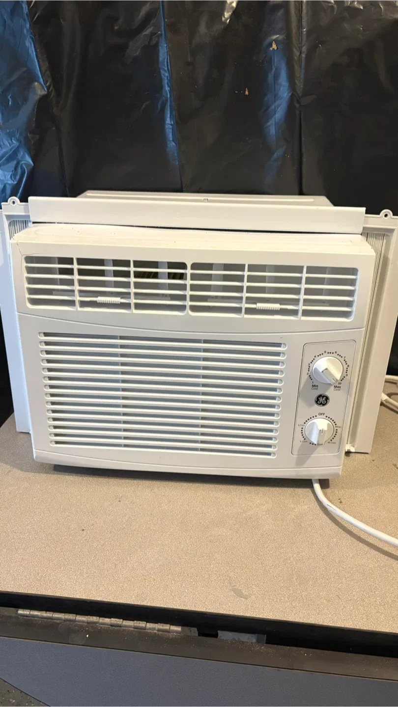 GE Window Air Conditioner