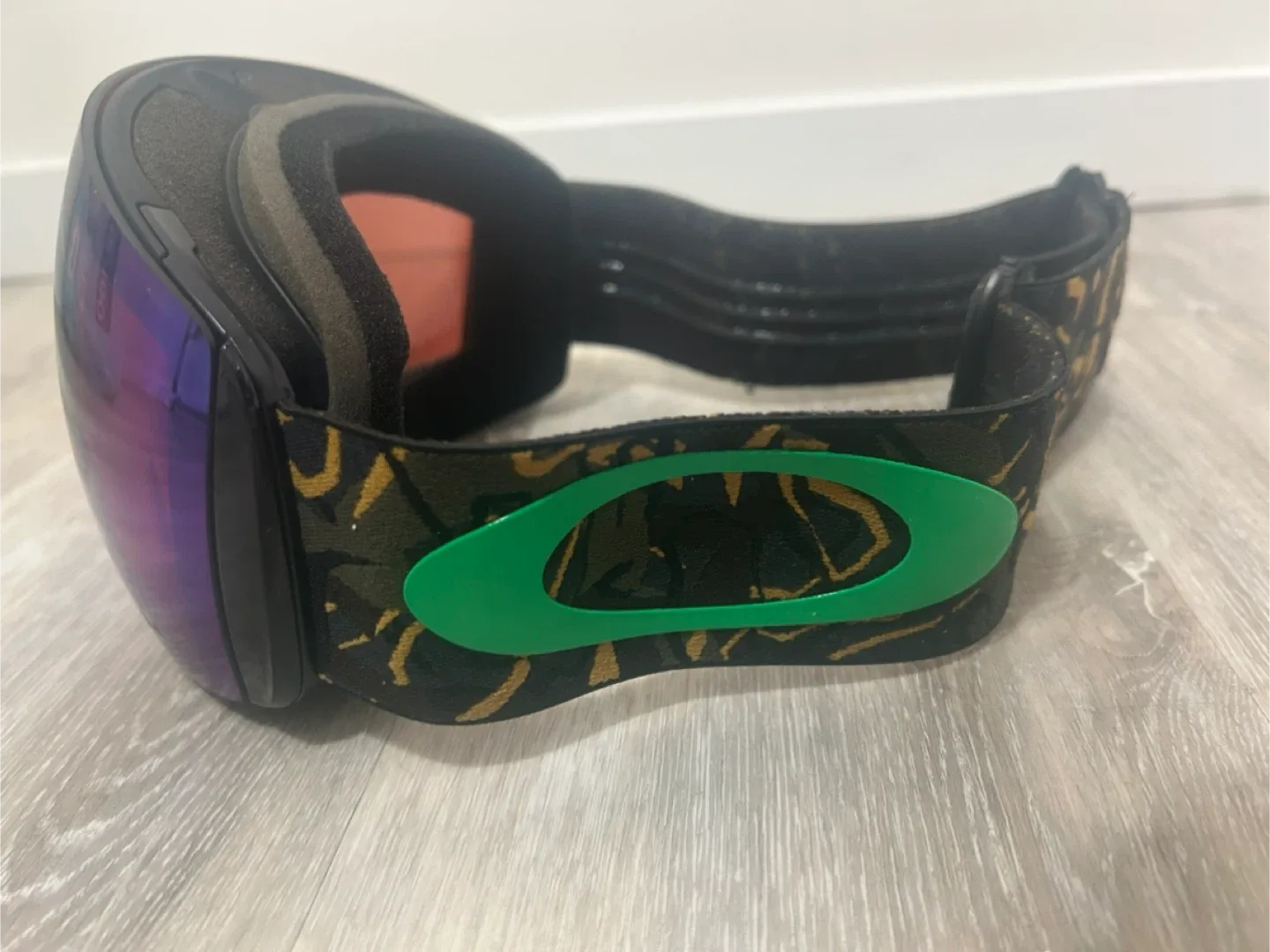 Oakley Snow Goggles image indicator(3)