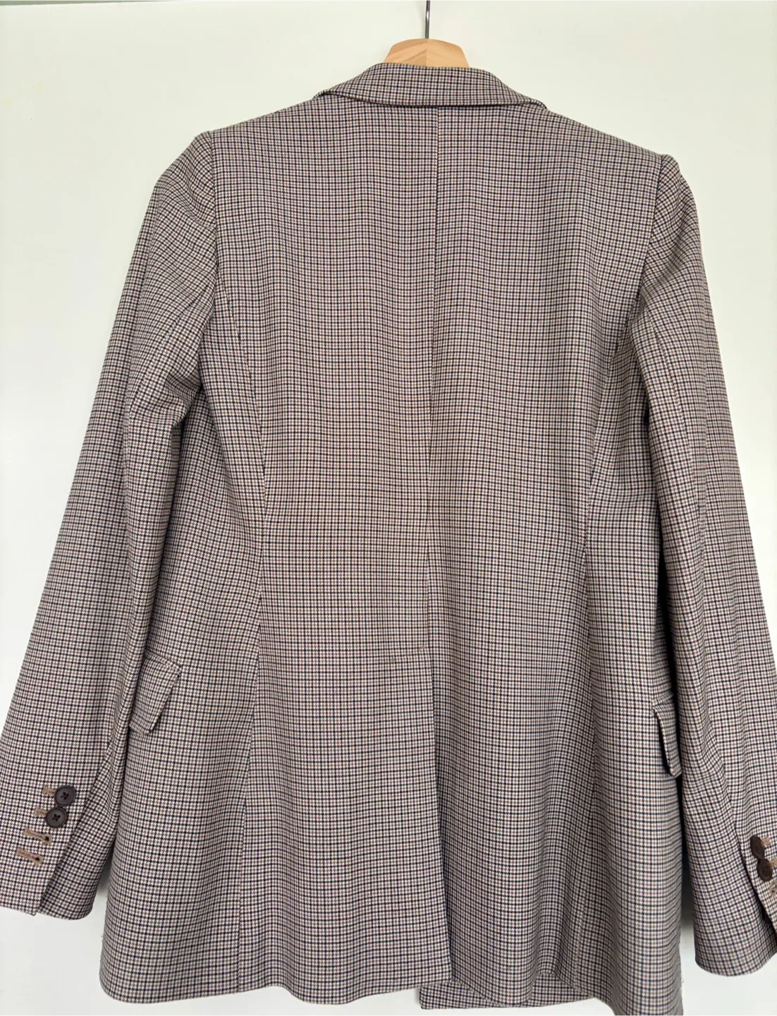 Aritzia Babaton Plaid Blazer Size 00 image indicator(2)