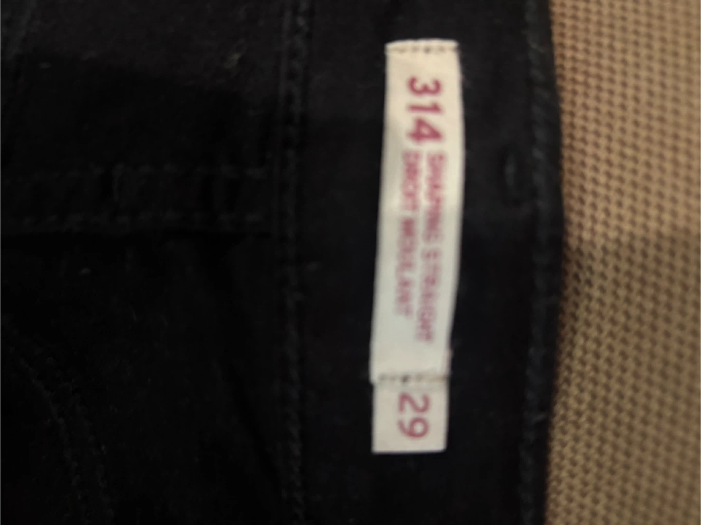 Levi's 314 Shaping Straight Jeans - Size 29 - photo 5