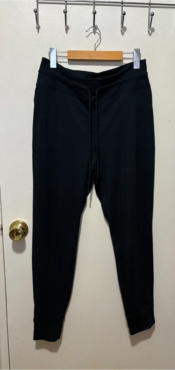 Lolë Black Jogger Pants - Size M thumbnail