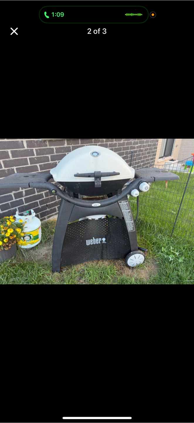 Weber Gas Grill - photo 2
