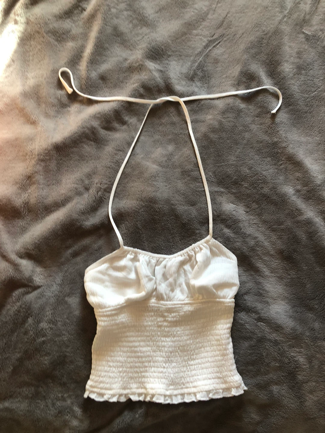 Garage string top
