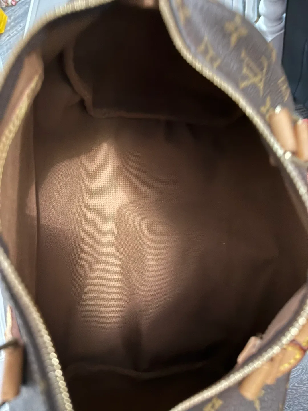 Louis Vuitton Monogram Canvas Boston Bag image indicator(5)