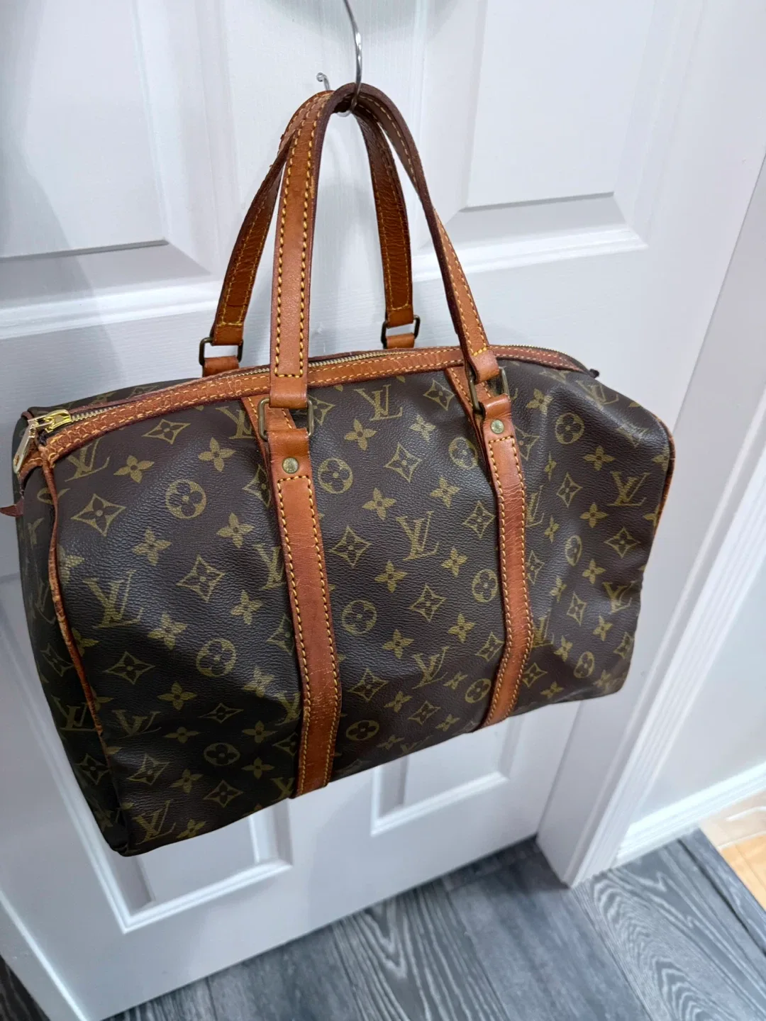 Louis Vuitton Monogram Canvas Boston Bag image indicator(2)