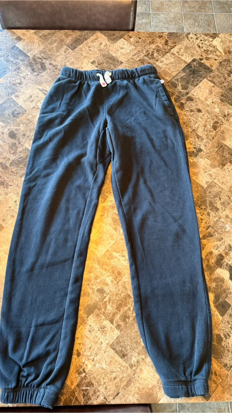 Canada Hoodie & Sweatpants Set image indicator(4)