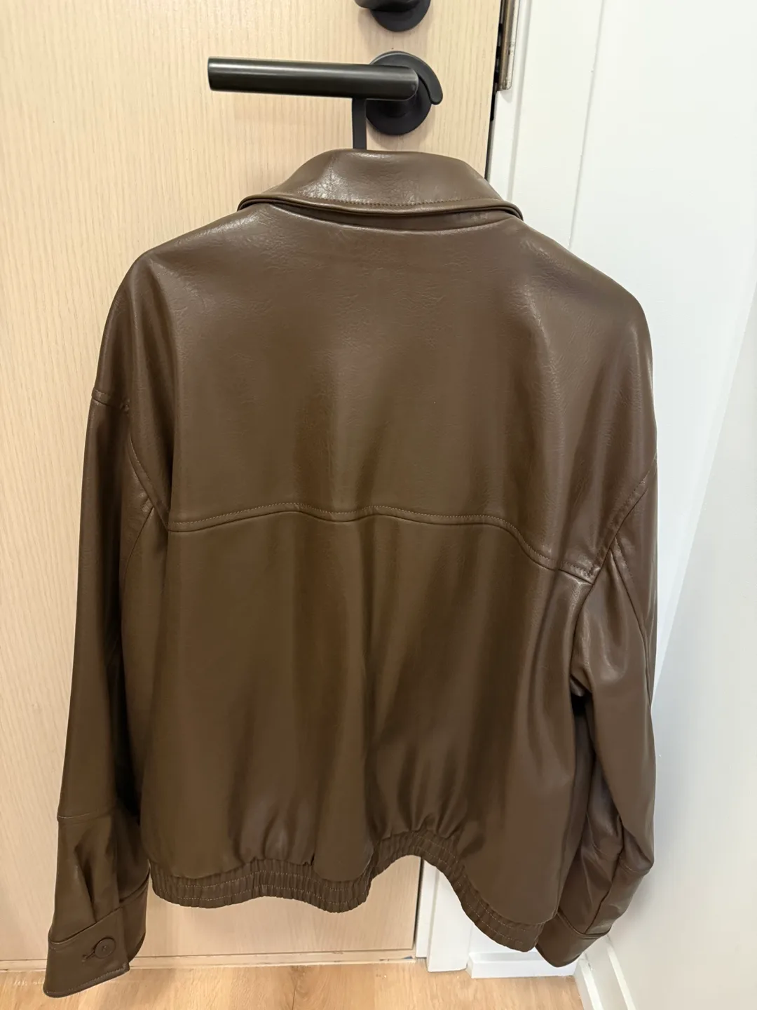 Zara Faux Leather Jacket, Size S image indicator(3)