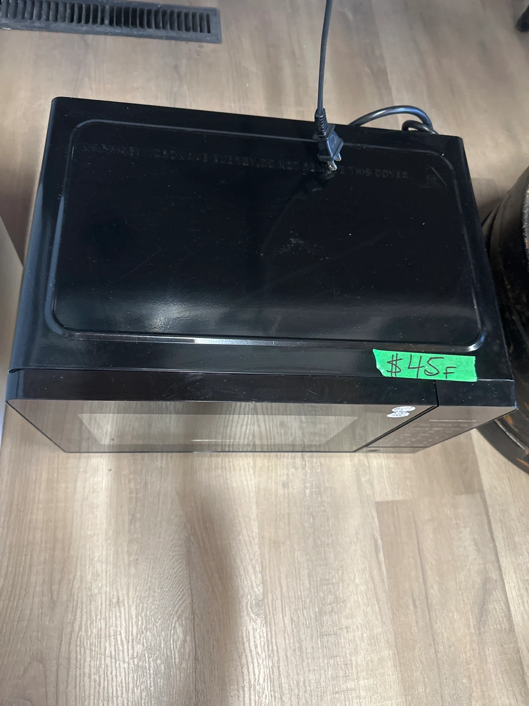 Hamilton Beach Black Microwave Excellent Condition - photo 2