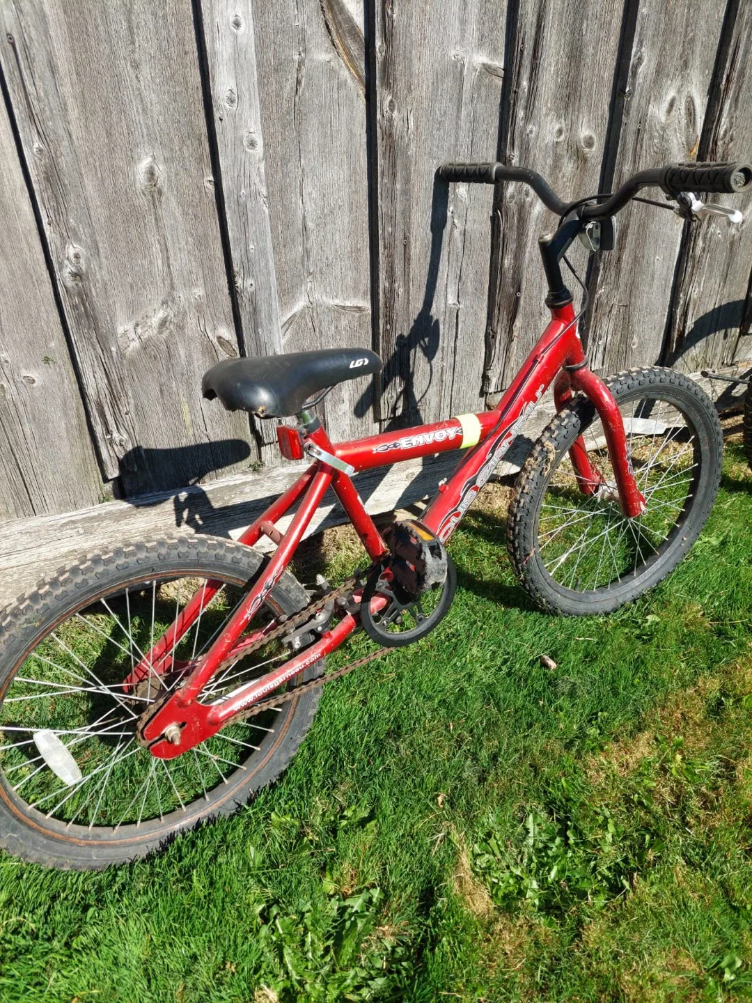 Mixed Lot of Kids' Bikes image indicator(4)