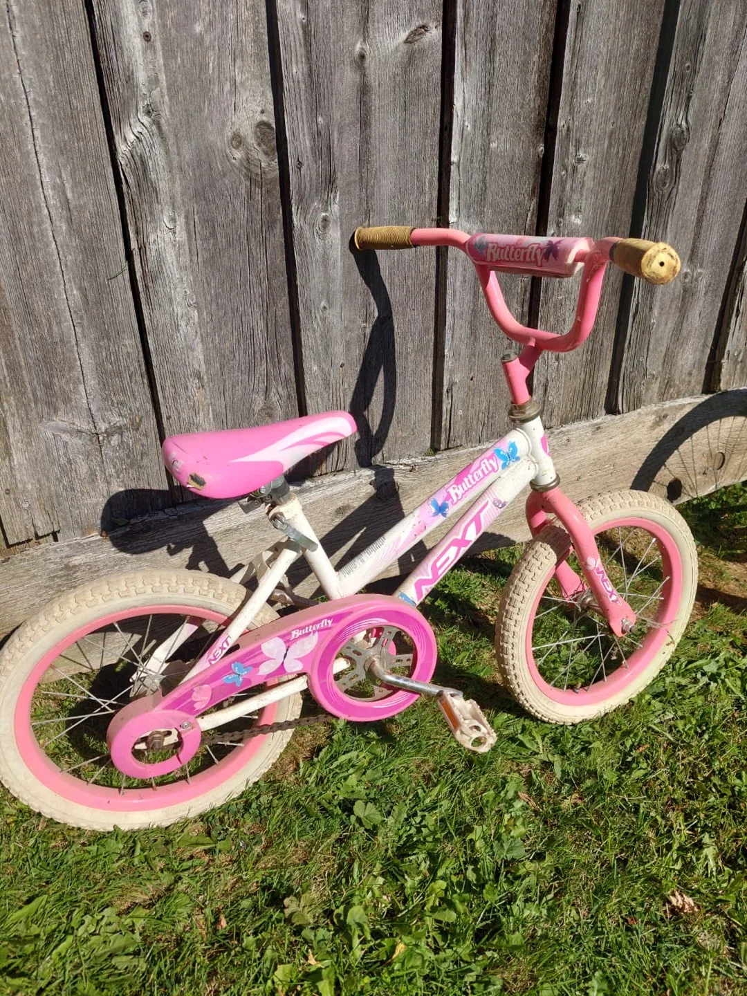 Mixed Lot of Kids' Bikes image indicator(7)