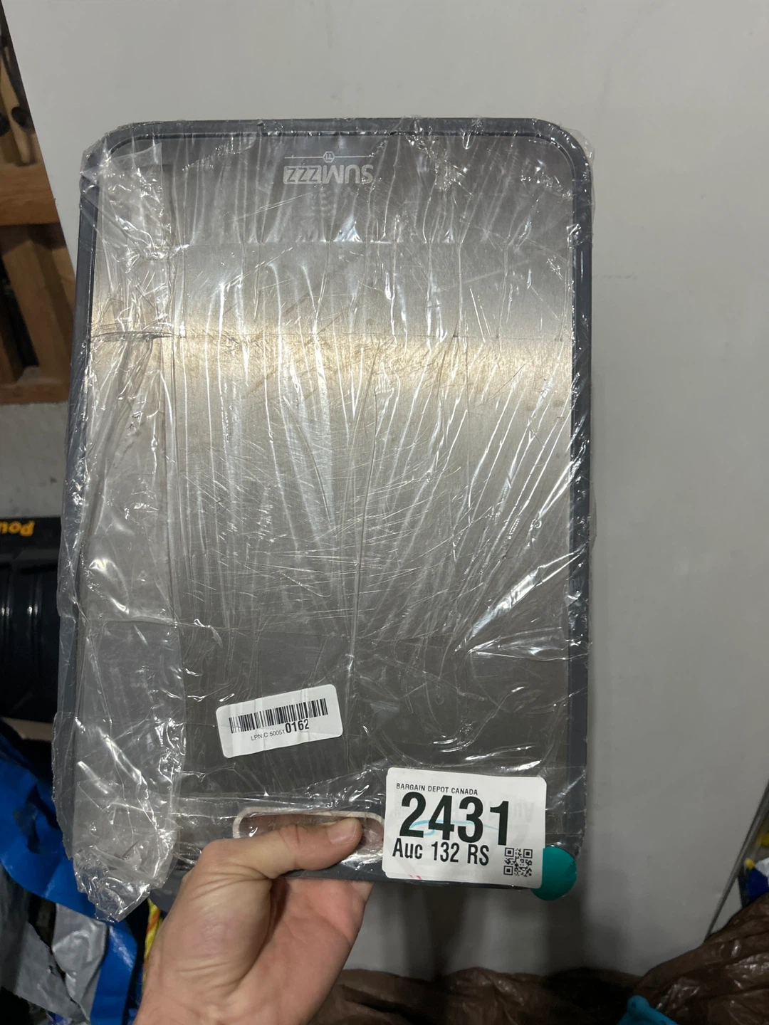SUMIZZ Cutting Board 16x16 New - photo 2