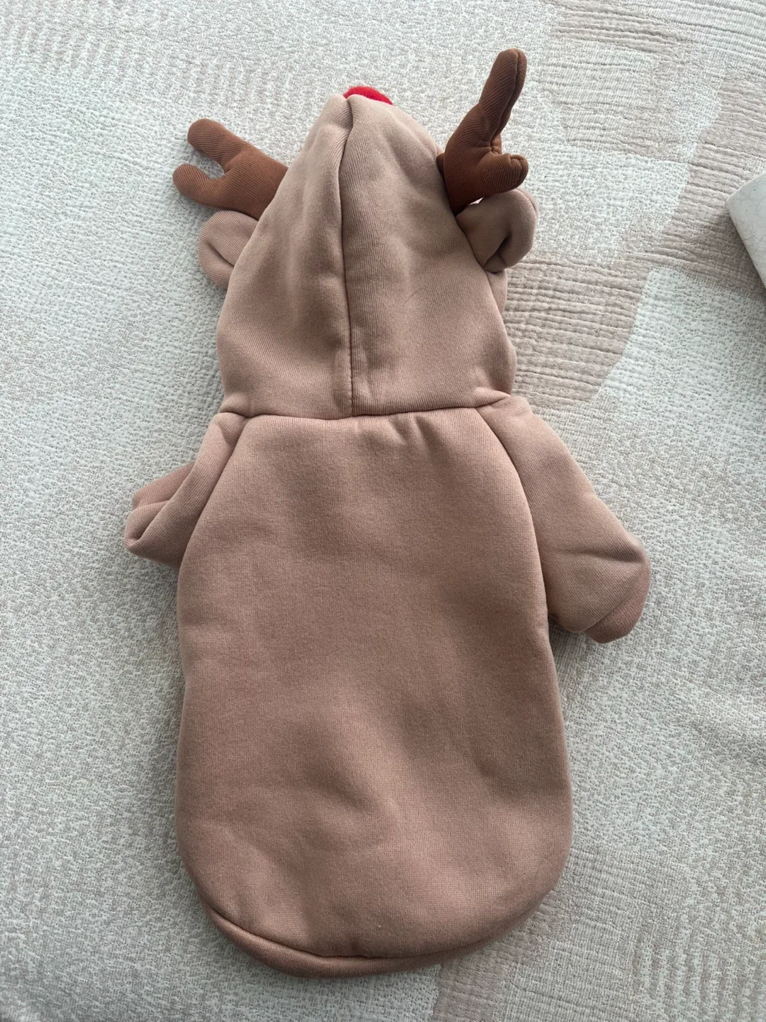 Reindeer Pet Hoodie - Adorable and Cozy! image indicator(2)