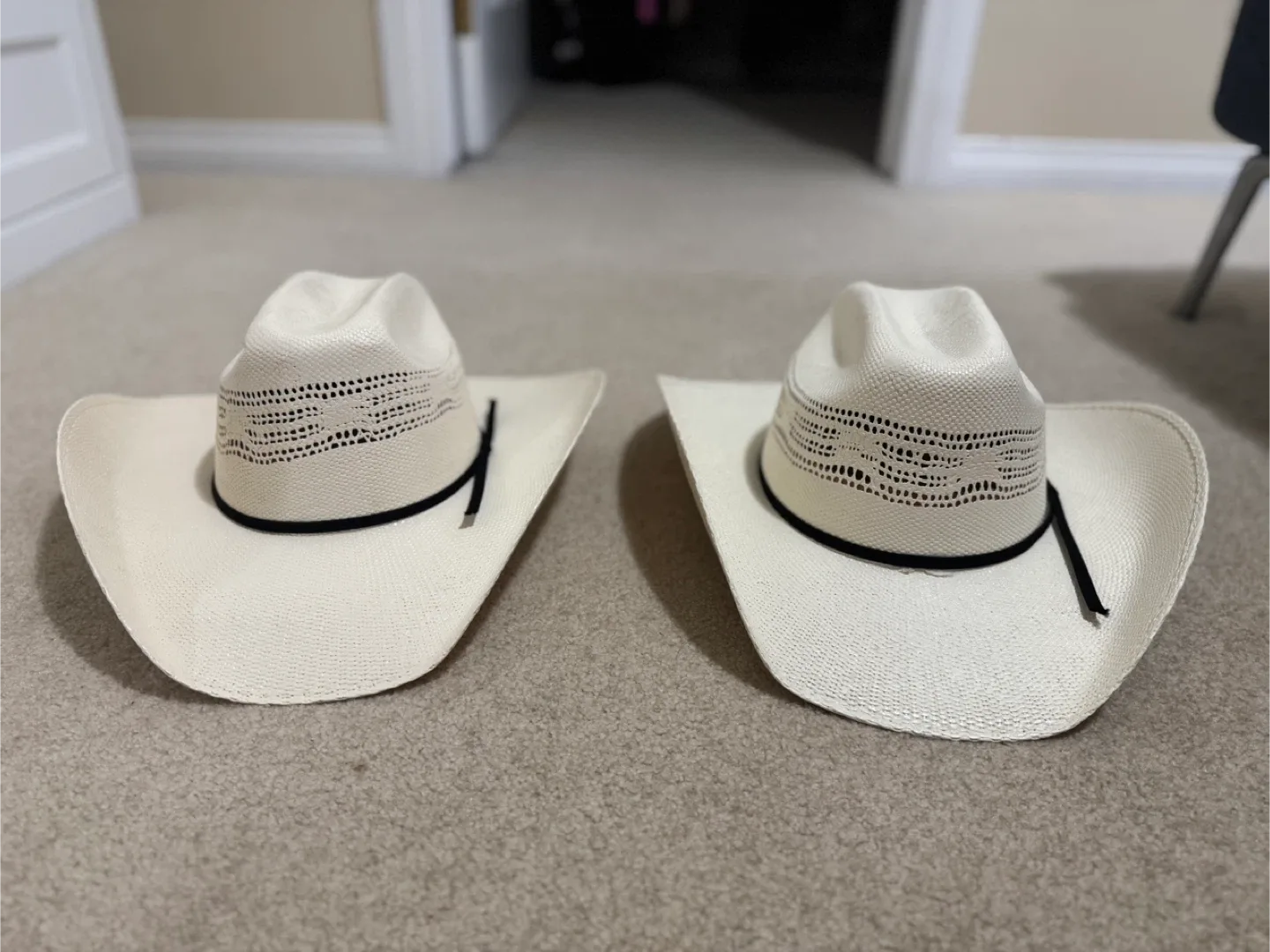 Texas Straw Cowboy Hats Size 7 5/8 and 7 image indicator(3)