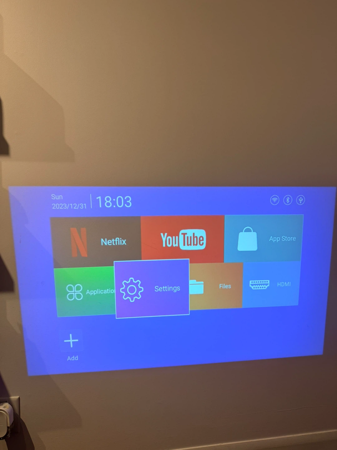 Gaimoo GM300 LCD Projector - photo 2