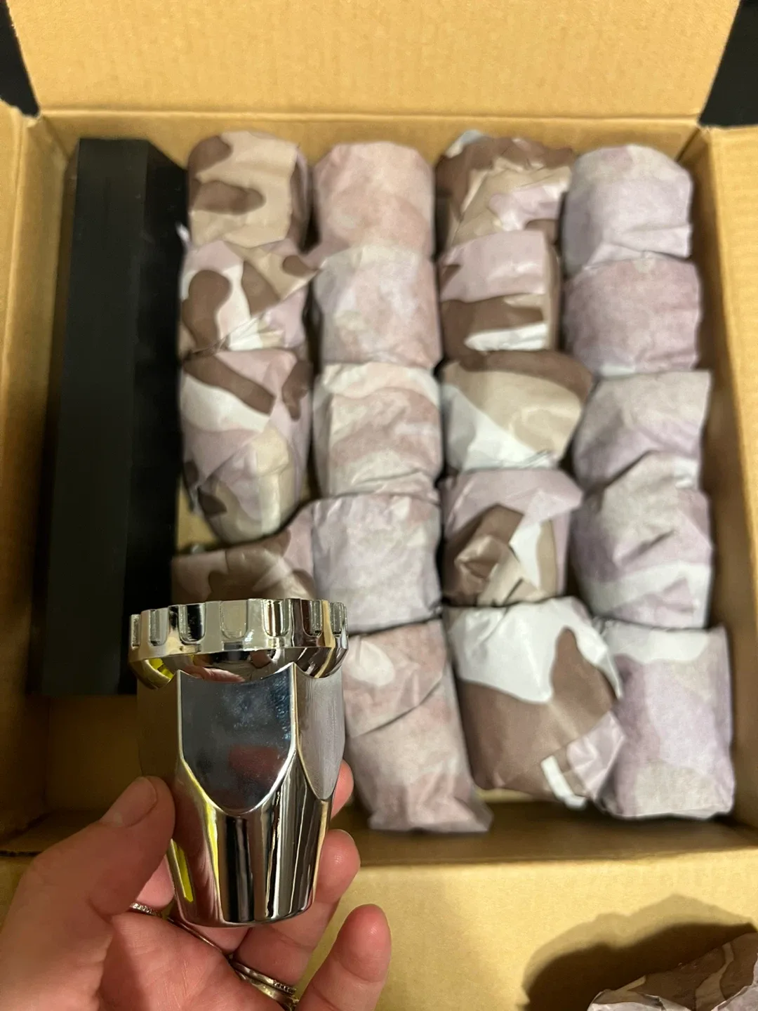 Chrome Truck Wheel Nut Covers - 33mm Flange Lug Nuts image indicator(7)