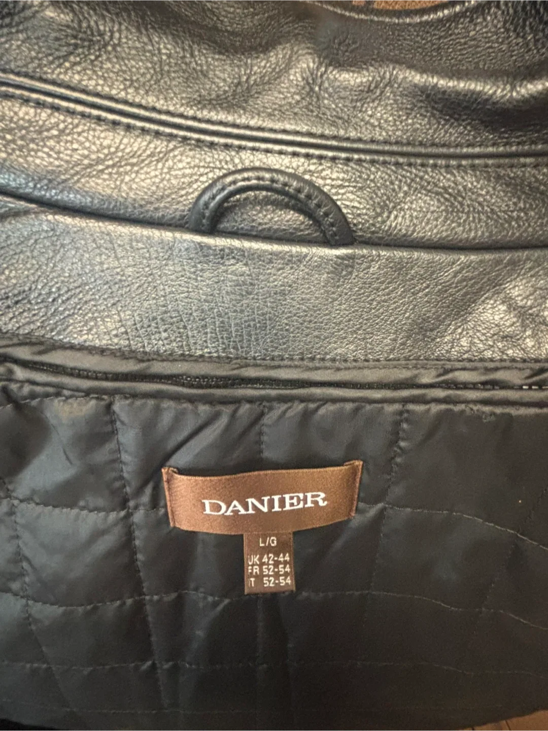 Harley-Davidson Large 42-44 Black Leather Jacket image indicator(8)