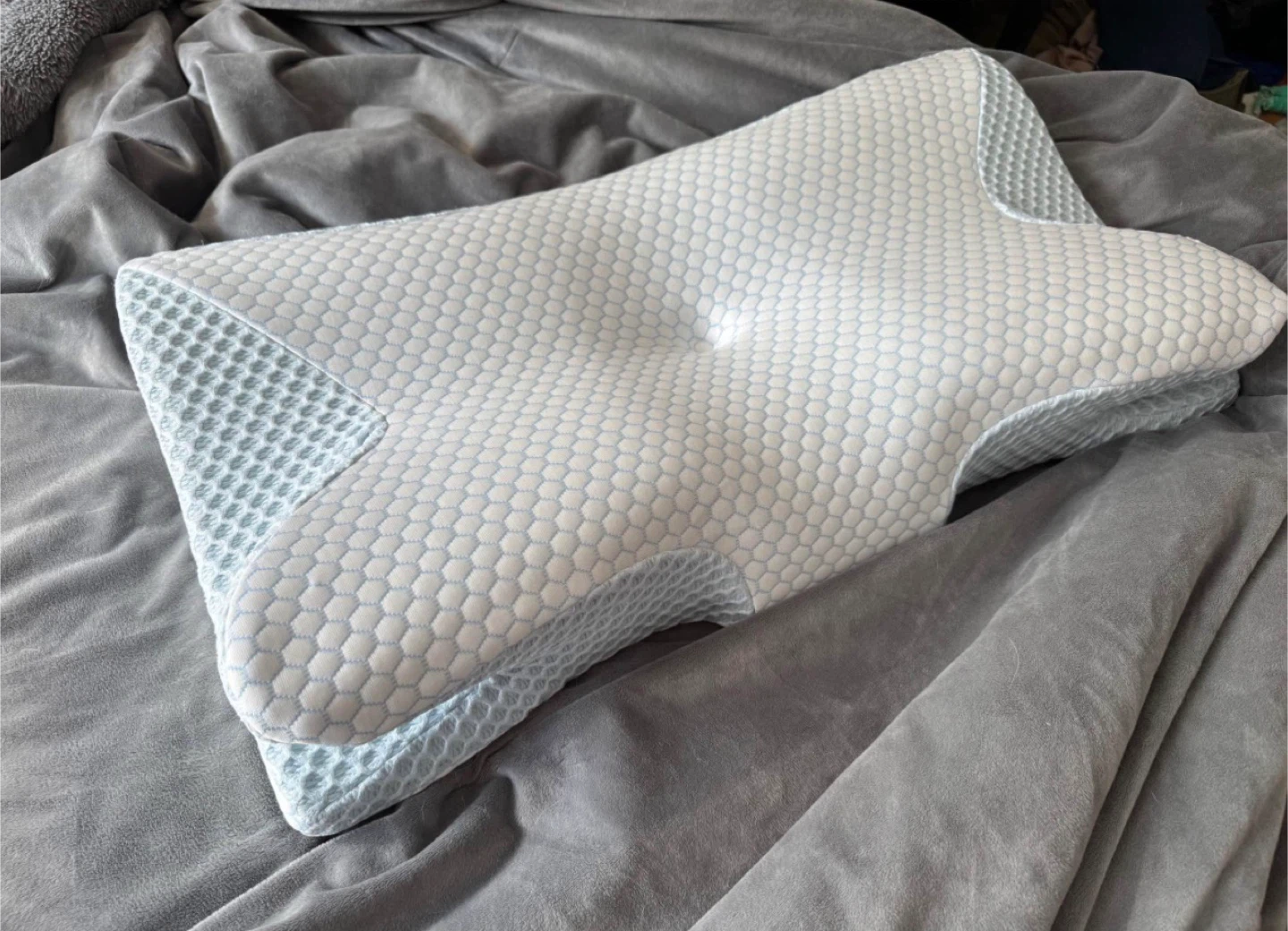 BiAnyC Contour Cervical Pillow w/ Box - photo 5
