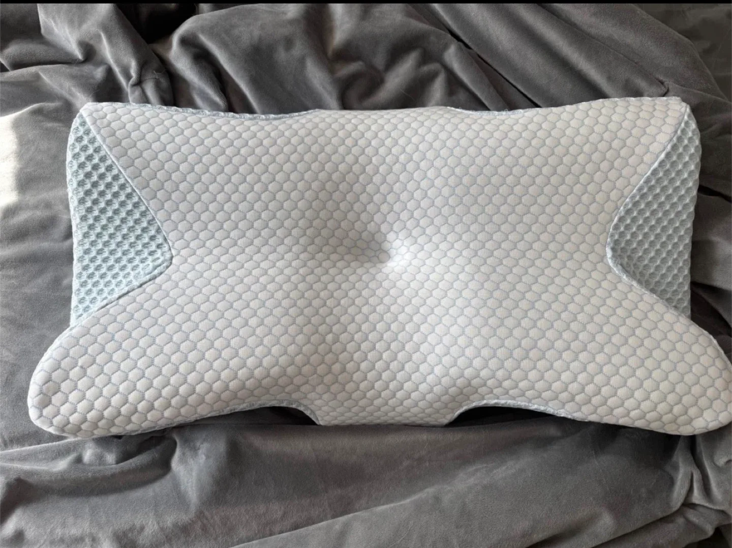 BiAnyC Contour Cervical Pillow w/ Box image indicator(4)