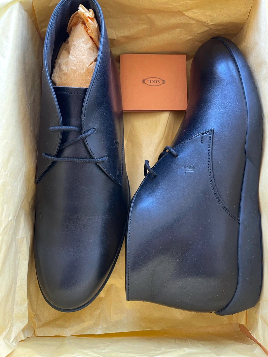 TOD’S Gomma Desert Boots in Black Leather Men’s [Brand New] - photo 2