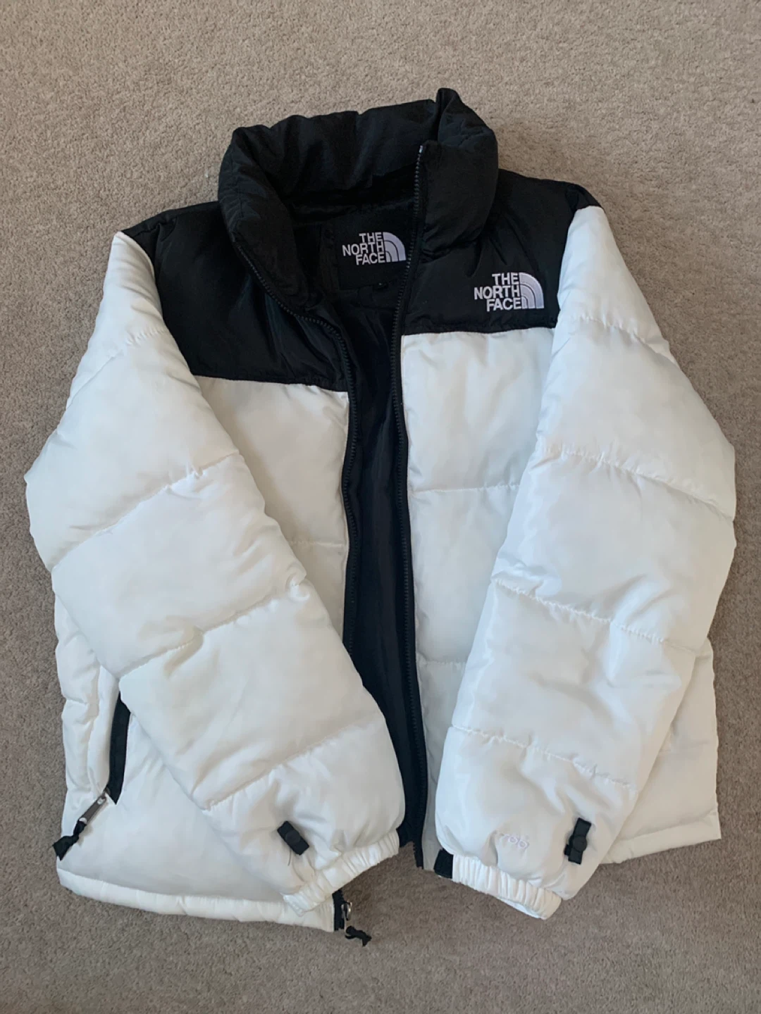 The North Face Puffer Jacket - White & Black