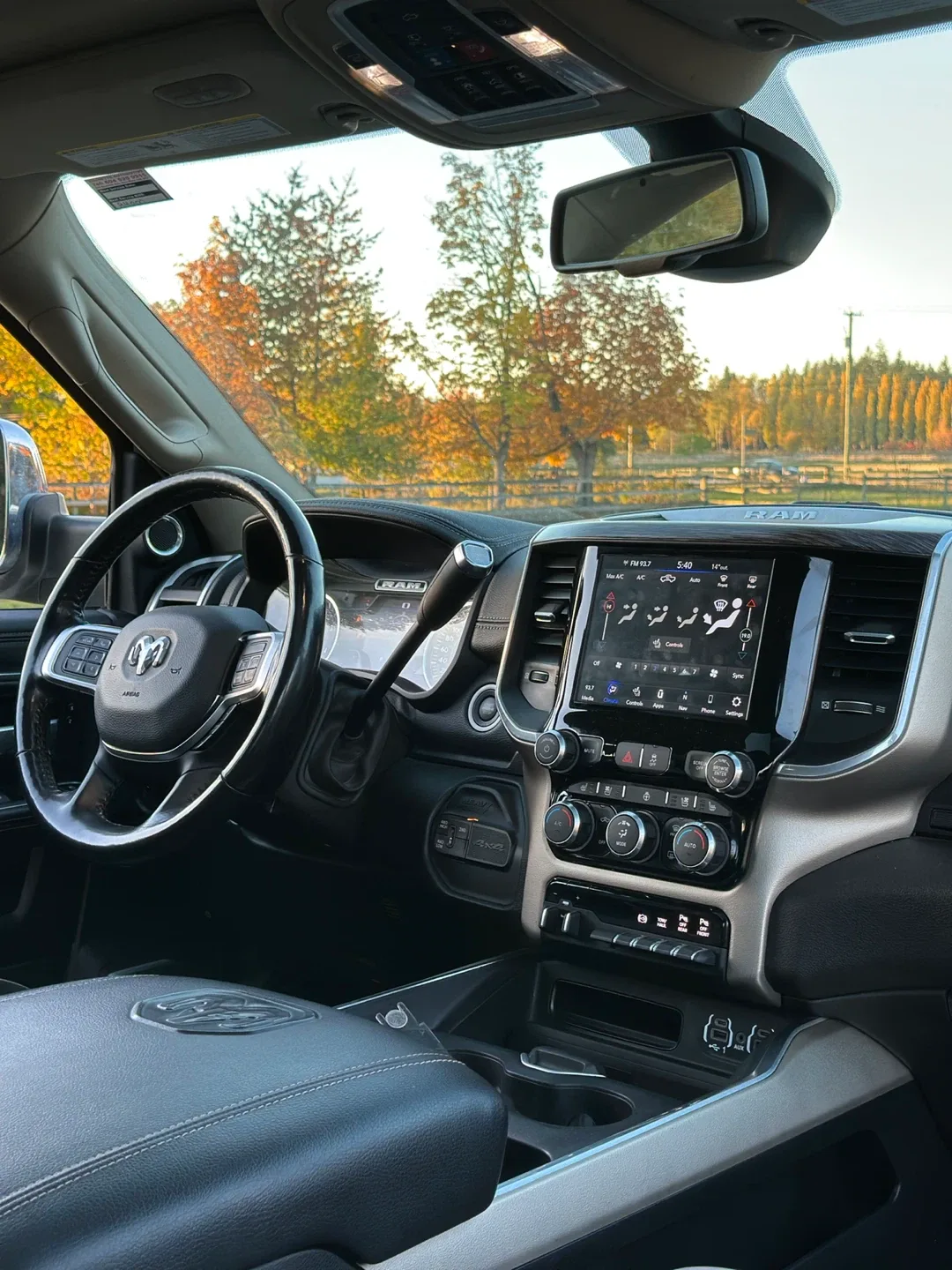 2020 Dodge RAM LARMIE 3500 DIESEL image indicator(9)