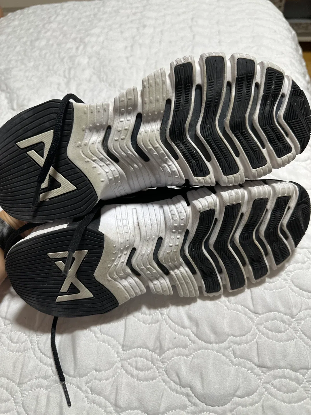 Nike Free Metcon 4 Men's US 9 image indicator(4)