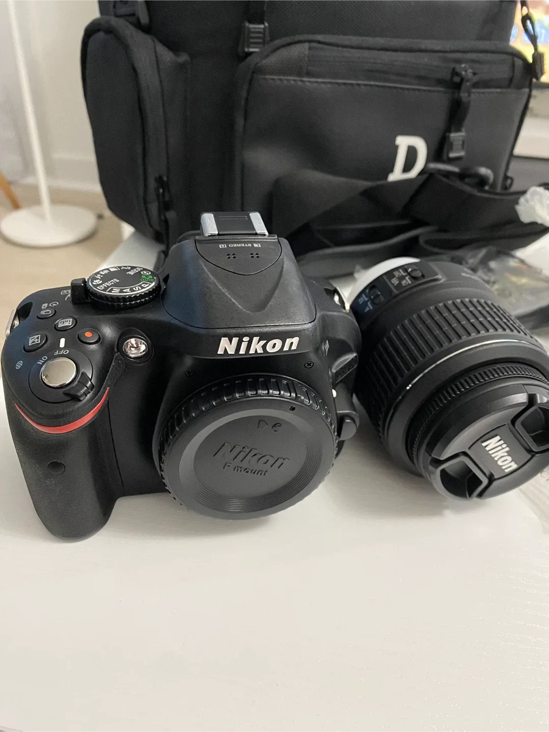 Nikon D5200 DSLR Camera with 18-55mm Lens image indicator(2)