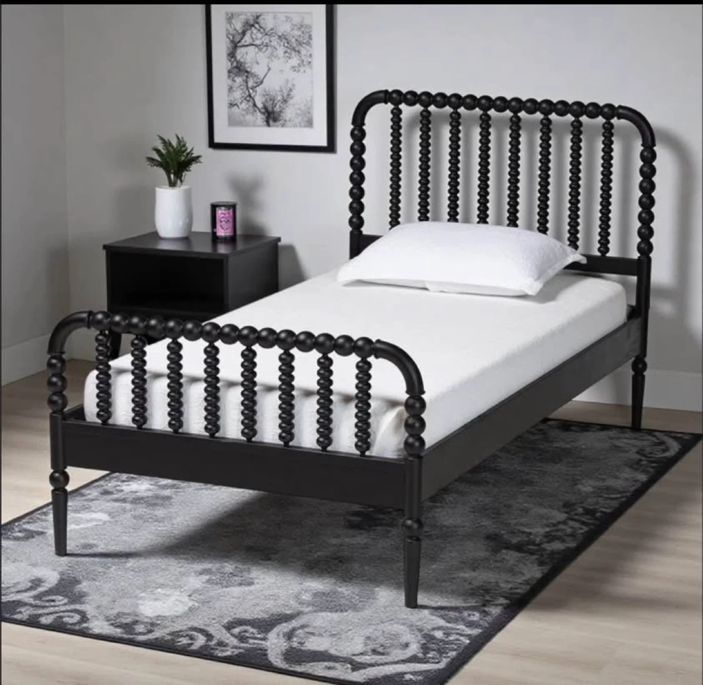 New Black Solid Wood Full Size Platform Bed