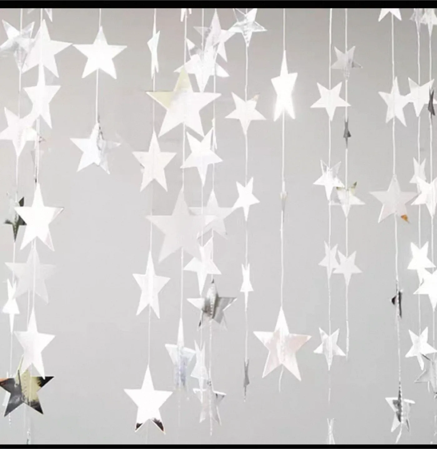 Silver Party Decoration & Foil Balloons image indicator(6)