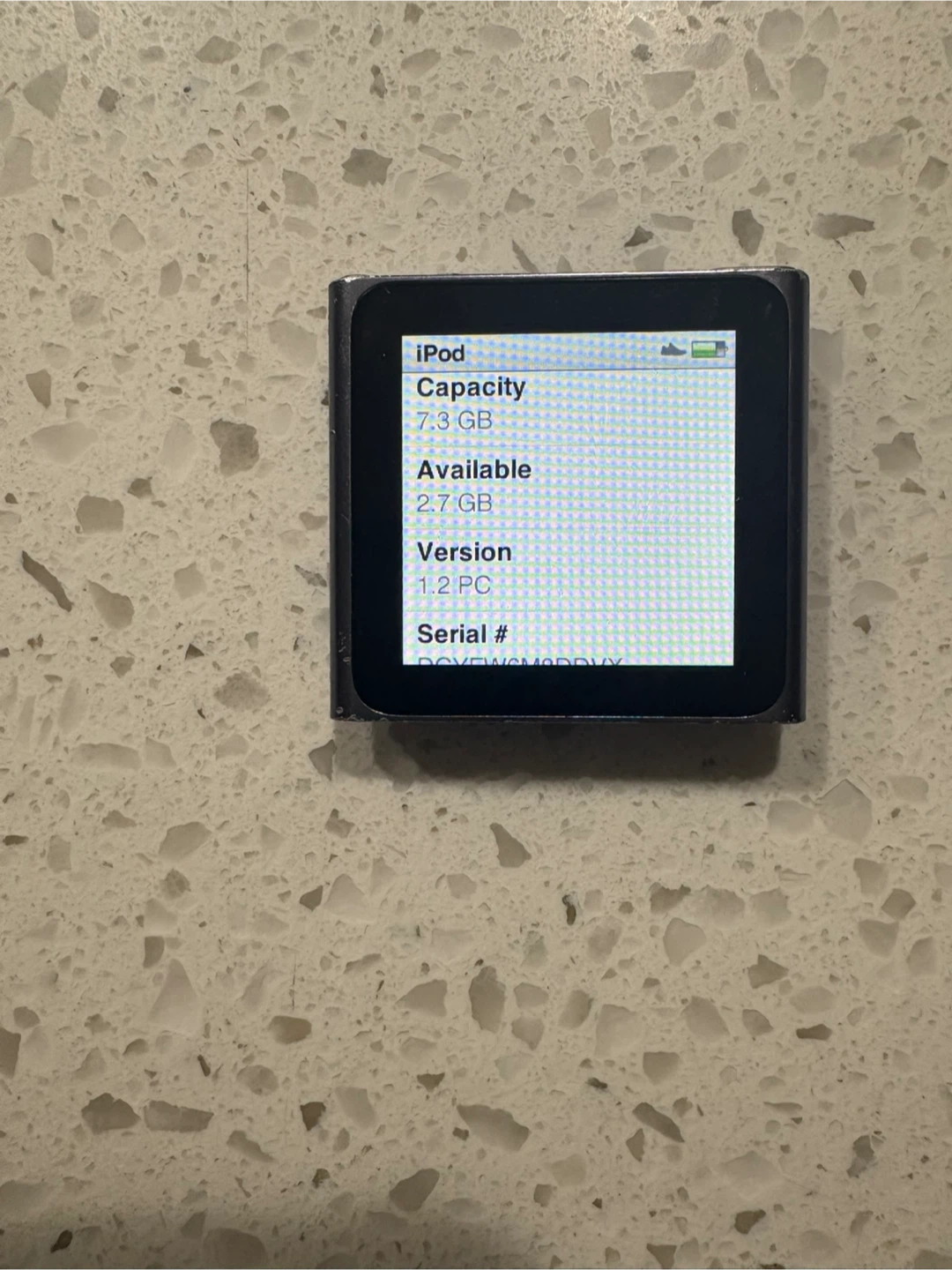 Apple iPod Nano 10GB - photo 2