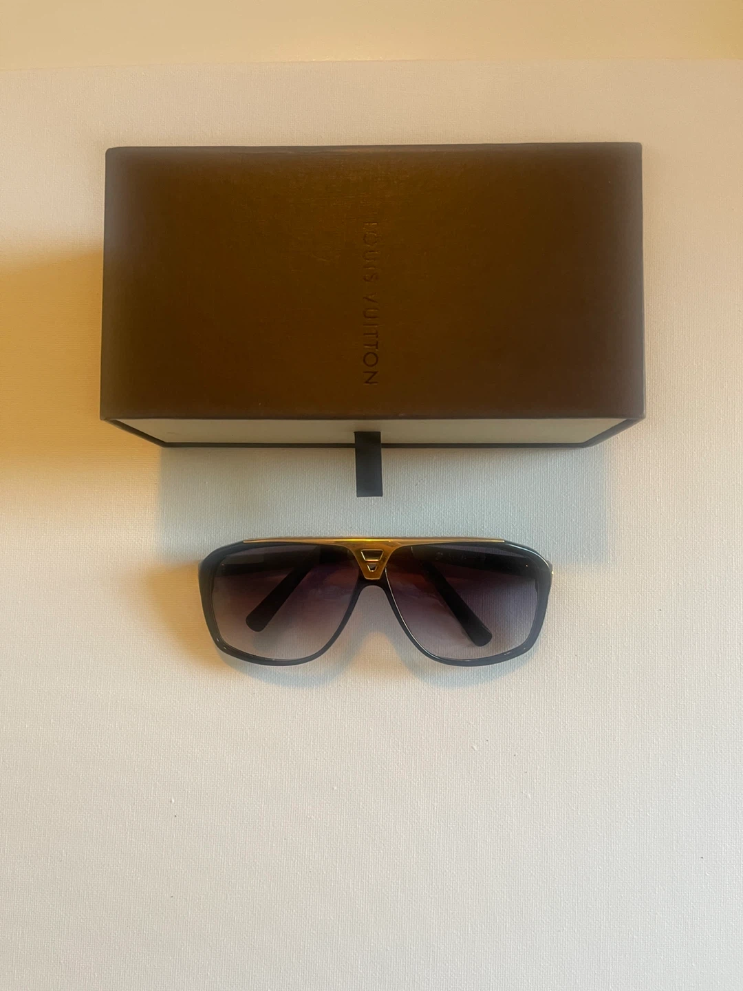Louis Vuitton Evidence Sunglasses - Black & Gold - photo 5