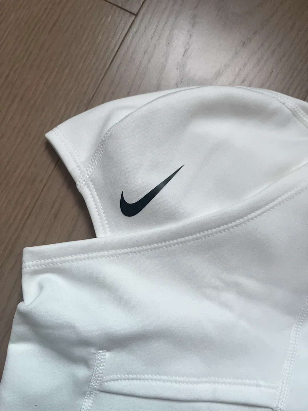 (Nike Ski / Shiesty)Nike Pro Therma Fit Hood - White image indicator(3)