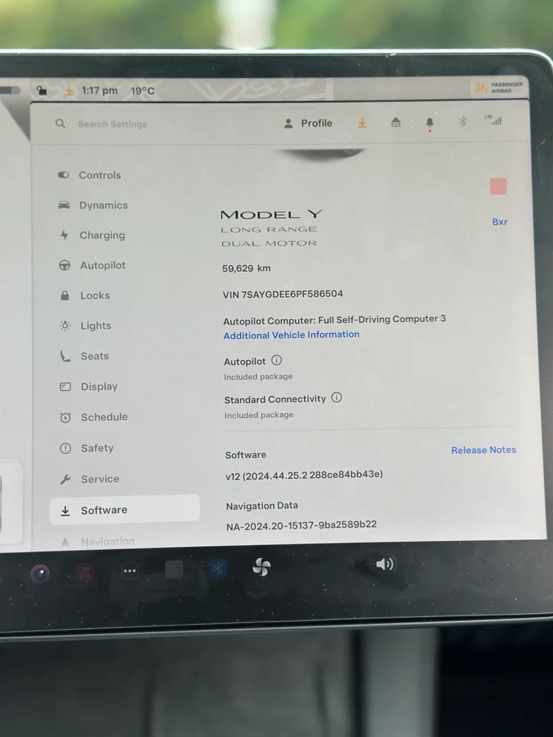2023 Tesla Model Y Long Range AWD image indicator(10)