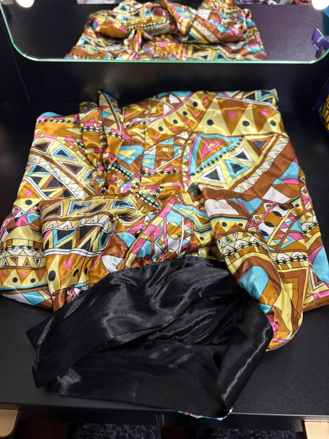 Long Silk Bonnet image indicator(2)